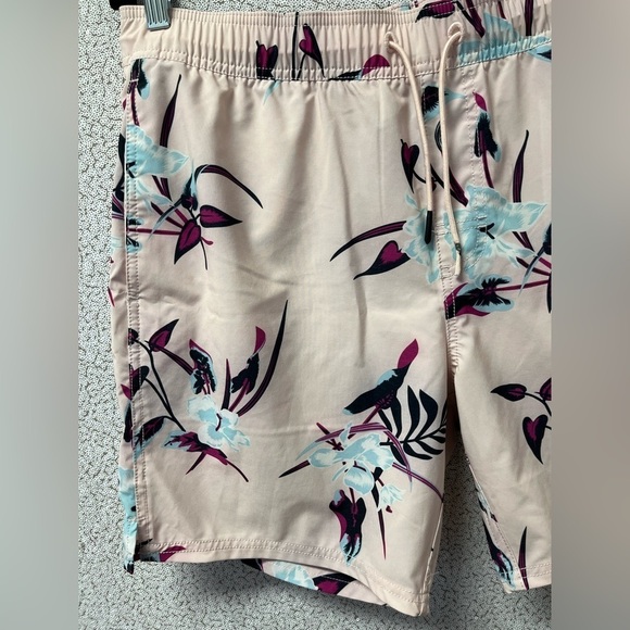 RVCA Club Board Shorts Pink Floral Print Swim Trunks Pockets | size Large - Picture 2 of 6